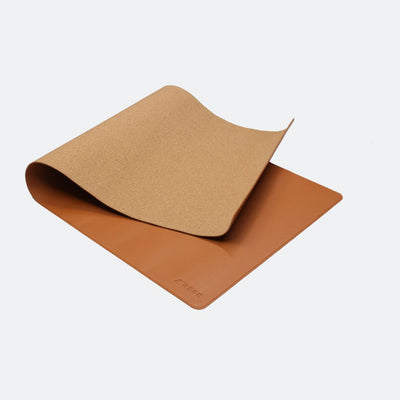 Eco Mat | Umweltfreundliche Schreibtischmatte (M) - Braun